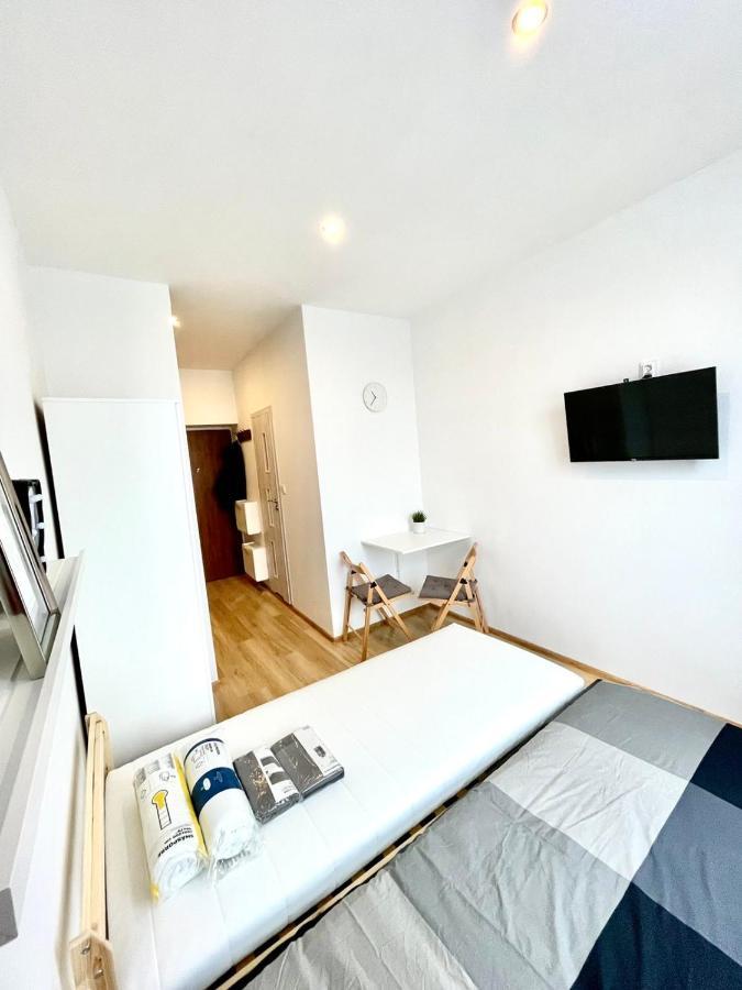Sleep And Go Apartment - Free Parking Katowice Exterior foto